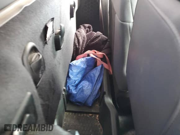 2017 Ram 1500 Tradesman z VIN 3C6JR6AG4HG602245, wystawiony jako Copart lot #63150675 z przebiegiem 69 053 mil mil oraz Szkoda całkowita • Salvage title. Historia ofert i sprzedaży dostępna na DreamBid. Obrazek 10.