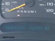 ✅ 2007 Chevrolet Silverado 2500HD LT1 • VIN: 1GCHK23D57F157098 • Lot: 41987900. Wystawiony na IAAI z przebiegiem 358 398 mil. Bezpłatny archiwum sprzedaży aukcyjnych z USA i szczegółowy raport historii pojazdu na DreamBid. Zdjęcie 16.