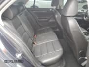 ✅ 2010 Volkswagen Jetta SE • VIN: 3VWRZ7AJ1AM044260 • Lot: 59328095. Wystawiony na Copart z przebiegiem 193 213 mil. Bezpłatny archiwum sprzedaży aukcyjnych z USA i szczegółowy raport historii pojazdu na DreamBid. Zdjęcie 10.