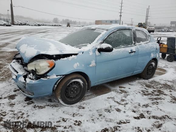 ✅ 2008 Hyundai Accent GS • VIN: KMHCM36C98U065126 • Лот: 84049704. Опубликован ранее на Copart с пробегом 88 563 миль. Бесплатный доступ к архиву аукционных продаж из США и подробный отчёт об истории автомобиля на DreamBid. Изображение 1.