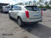 ✅ 2014 Cadillac SRX Luxury Collection • VIN: 3GYFNBE34ES611556 • Lot: 43571364. Wystawiony na IAAI z przebiegiem 132 716 mil. Bezpłatny archiwum sprzedaży aukcyjnych z USA i szczegółowy raport historii pojazdu na DreamBid. Zdjęcie 3.
