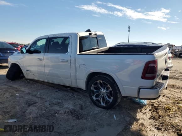 ✅ 2024 Ram 1500 Longhorn • VIN: 1C6SRFKT9RN122369 • Lot: 42364895. Listed on Copart with 7,561 mi. Free auction sales archive from the USA and detailed vehicle history report at DreamBid. Image 2.