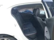 ✅ 2014 Mazda 3 S Touring • VIN: JM1BM1V36E1111496 • Лот: 42427752. Опубликован ранее на IAAI с пробегом 132 211 миль. Бесплатный доступ к архиву аукционных продаж из США и подробный отчёт об истории автомобиля на DreamBid. Изображение 8.