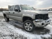 ✅ 2003 GMC Sierra 2500HD SLE • VIN: 1GTHK23163F215123 • Lot: 86448144. Listed on Copart with 263,891 mi. Free auction sales archive from the USA and detailed vehicle history report at DreamBid. Image 4.