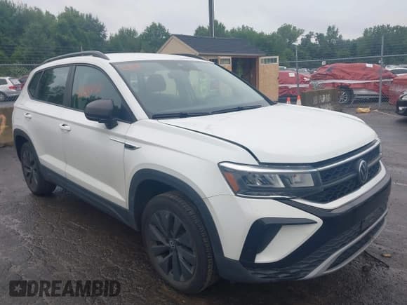 ✅ 2023 Volkswagen Taos S • VIN: 3VVDX7B24PM319835 • Лот: 42887121. Опубликован ранее на IAAI с пробегом 135 076 миль. Бесплатный доступ к архиву аукционных продаж из США и подробный отчёт об истории автомобиля на DreamBid. Изображение 1.