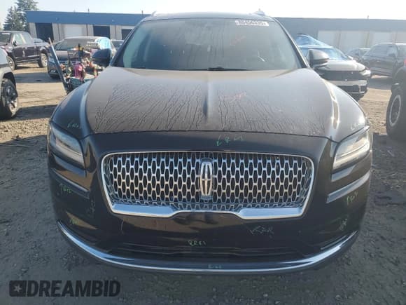 ✅ 2021 Lincoln Nautilus Reserve • VIN: 2LMPJ8K95MBL01504 • Lot: 80456335. Listed on Copart with 44,454 mi. Free auction sales archive from the USA and detailed vehicle history report at DreamBid. Image 5.