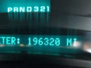 ✅ 2005 Chevrolet Silverado 2500HD LS • VIN: 1GCHK232X5F834481 • Lot: 43302751. Wystawiony na IAAI z przebiegiem 196 320 mil. Bezpłatny archiwum sprzedaży aukcyjnych z USA i szczegółowy raport historii pojazdu na DreamBid. Zdjęcie 16.