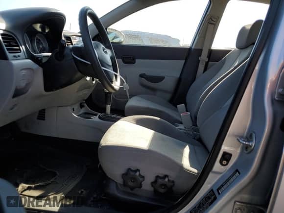 2008 Hyundai Accent GLS with VIN KMHCN46C48U275975, listed as a Copart auction lot 76607524 with 84,400 mi miles and Salvage title. Bid and sale history available at DreamBid. Image 7.