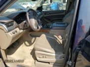 ✅ 2017 Chevrolet Tahoe Premier • VIN: 1GNSKCKC6HR241670 • Лот: 71445705. Опубликован ранее на Copart с пробегом 107 021 миль. Бесплатный доступ к архиву аукционных продаж из США и подробный отчёт об истории автомобиля на DreamBid. Изображение 7.