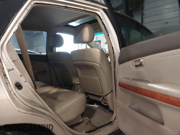 ✅ 2004 Lexus RX 330 • VIN: JTJGA31U040011419 • Лот: 43836835. Опубликован ранее на IAAI с пробегом 143 538 миль. Бесплатный доступ к архиву аукционных продаж из США и подробный отчёт об истории автомобиля на DreamBid. Изображение 8.