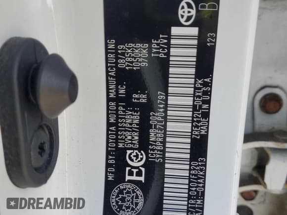 ✅ 2020 Toyota Corolla LE • VIN: 5YFBPRBE7LP044797 • Lot: 71652225. Listed on Copart with 67,633 mi. Free auction sales archive from the USA and detailed vehicle history report at DreamBid. Image 13.