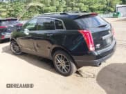 ✅ 2016 Cadillac SRX Performance Collection • VIN: 3GYFNCE30GS567354 • Lot: 43060218. Wystawiony na IAAI z przebiegiem 177 536 mil. Bezpłatny archiwum sprzedaży aukcyjnych z USA i szczegółowy raport historii pojazdu na DreamBid. Zdjęcie 3.