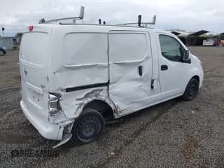 ✅ 2019 Nissan NV200 SV • VIN: 3N6CM0KNXKK700935 • Lot: 43447843. Wystawiony na IAAI z przebiegiem 49 702 mil. Bezpłatny archiwum sprzedaży aukcyjnych z USA i szczegółowy raport historii pojazdu na DreamBid. Zdjęcie 4.