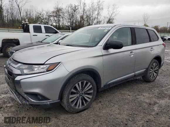 2019 Mitsubishi Outlander ES z VIN JA4AD2A33KZ030597, wystawiony jako Copart lot #87254215 z przebiegiem 139 747 mil mil oraz Czysty tytuł • Clean title. Historia ofert i sprzedaży dostępna na DreamBid. Obrazek 1.