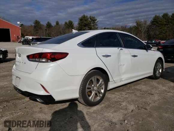 ✅ 2018 Hyundai Sonata Limited • VIN: 5NPE34AF8JH640016 • Lot: 39048513. Listed on Copart with 47,591 mi. Free auction sales archive from the USA and detailed vehicle history report at DreamBid. Image 3.