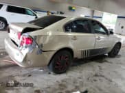 ✅ 2007 Kia Optima LX • VIN: KNAGE123175121675 • Lot: 64497064. Wystawiony na Copart z przebiegiem 224 822 mil. Bezpłatny archiwum sprzedaży aukcyjnych z USA i szczegółowy raport historii pojazdu na DreamBid. Zdjęcie 3.