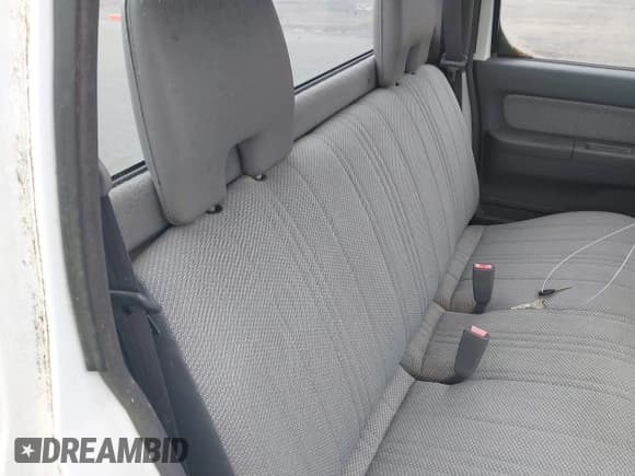 ✅ 2000 Nissan Frontier XE • VIN: 1N6DD21S5YC305132 • Lot: 42695081. Listed on IAAI with 111,427 mi. Free auction sales archive from the USA and detailed vehicle history report at DreamBid. Image 8.