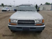 ✅ 1991 Toyota Land Cruiser • VIN: JT3FJ80W9M0003760 • Лот: 69076265. Опубликован ранее на Copart с пробегом 231 147 миль. Бесплатный доступ к архиву аукционных продаж из США и подробный отчёт об истории автомобиля на DreamBid. Изображение 5.