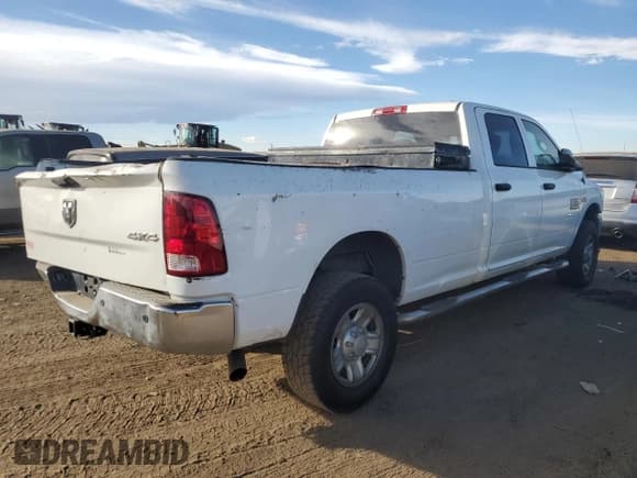 ✅ 2014 Ram 2500 Tradesman • VIN: 3C6UR5HJ1EG219271 • Lot: 84660754. Listed on Copart with 244,123 mi. Free auction sales archive from the USA and detailed vehicle history report at DreamBid. Image 3.