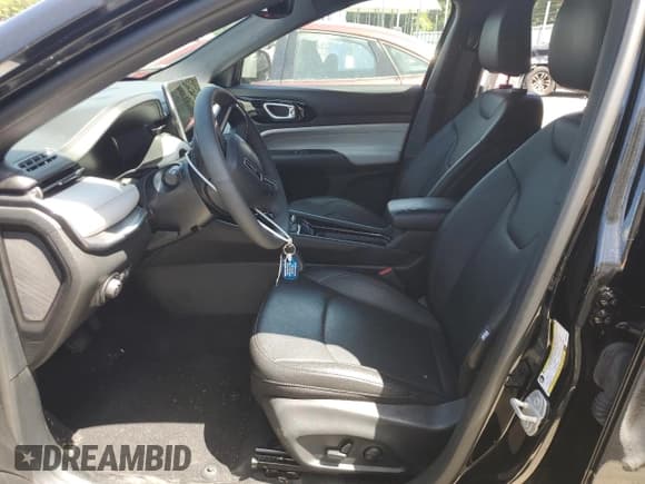 ✅ 2024 Jeep Compass Limited • VIN: 3C4NJDCN3RT587327 • Лот: 70995595. Опубликован ранее на Copart с пробегом 18 643 миль. Бесплатный доступ к архиву аукционных продаж из США и подробный отчёт об истории автомобиля на DreamBid. Изображение 7.