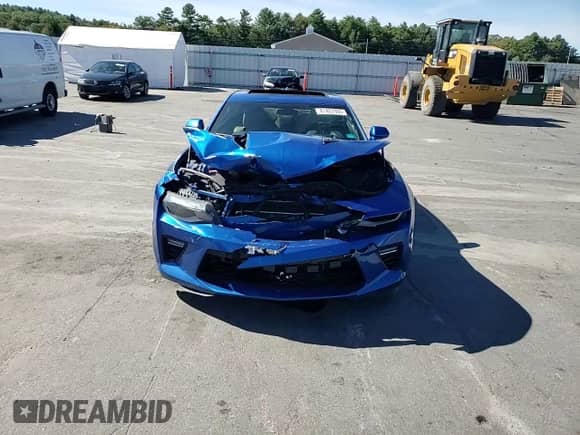 ✅ 2018 Chevrolet Camaro 2SS • VIN: 1G1FH1R7XJ0142312 • Lot: 81422905. Wystawiony na Copart z przebiegiem 114 477 mil. Bezpłatny archiwum sprzedaży aukcyjnych z USA i szczegółowy raport historii pojazdu na DreamBid. Zdjęcie 14.