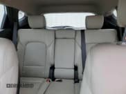 ✅ 2017 Hyundai Santa Fe 2.4L • VIN: 5XYZUDLB4HG418390 • Лот: 55275014. Опубликован ранее на Copart с пробегом 69 981 миль. Бесплатный доступ к архиву аукционных продаж из США и подробный отчёт об истории автомобиля на DreamBid. Изображение 10.