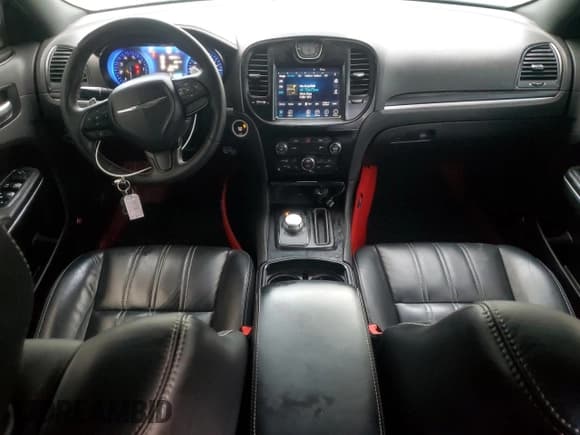 ✅ 2017 Chrysler 300 S • VIN: 2C3CCABG4HH612539 • Lot: 87379135. Listed on Copart with 136,320 mi. Free auction sales archive from the USA and detailed vehicle history report at DreamBid. Image 8.