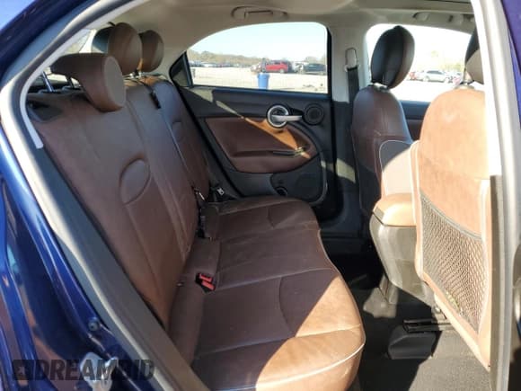 ✅ 2016 FIAT 500X Trekking Plus • VIN: ZFBCFYET0GP356465 • Lot: 87967595. Listed on Copart with 79,644 mi. Free auction sales archive from the USA and detailed vehicle history report at DreamBid. Image 10.