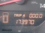 ✅ 2001 Acura MDX Touring • VIN: 2HNYD18691H540847 • Lot: 43045148. Wystawiony na IAAI z przebiegiem 173 970 mil. Bezpłatny archiwum sprzedaży aukcyjnych z USA i szczegółowy raport historii pojazdu na DreamBid. Zdjęcie 12.