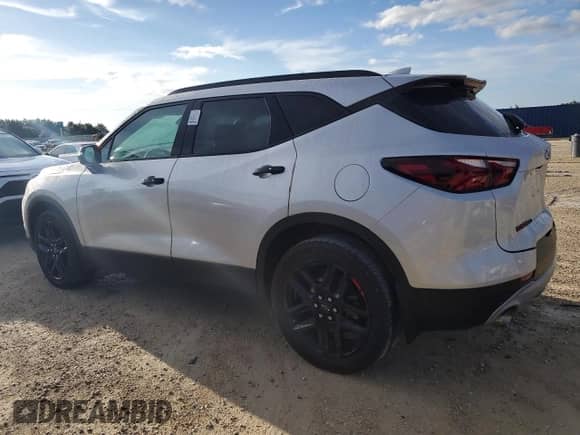 2021 Chevrolet Blazer LT z VIN 3GNKBJR4XMS524115, wystawiony jako Copart lot #73931754 z przebiegiem 19 450 mil mil oraz Szkoda całkowita • Salvage title. Historia ofert i sprzedaży dostępna na DreamBid. Obrazek 2.