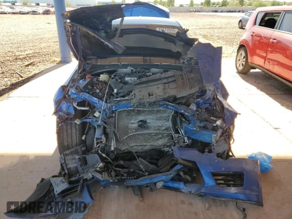 ✅ 2017 Cadillac ATS-V • VIN: 1G6AN5SY7H0113108 • Лот: 91673535. Опубликован ранее на Copart с пробегом 48 273 миль. Бесплатный доступ к архиву аукционных продаж из США и подробный отчёт об истории автомобиля на DreamBid. Изображение 5.