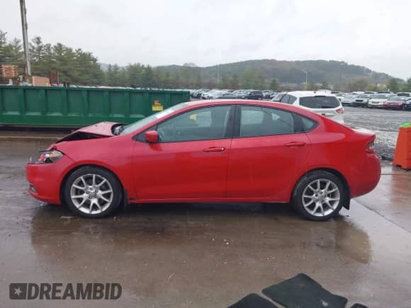 2013 Dodge Dart SXT with VIN 1C3CDFBAXDD287912, listed as a IAAI auction lot 43398929 with 183,899 mi miles and . Bid and sale history available at DreamBid. Image 14.