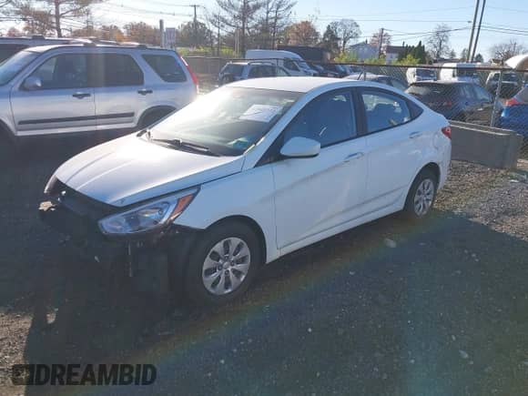 2016 Hyundai Accent SE с VIN KMHCT4AE6GU122141, выставлен на аукционе IAAI как лот 43591772 с пробегом 44 535 миль миль и . История ставок и продаж доступна на DreamBid. Изображение 2.