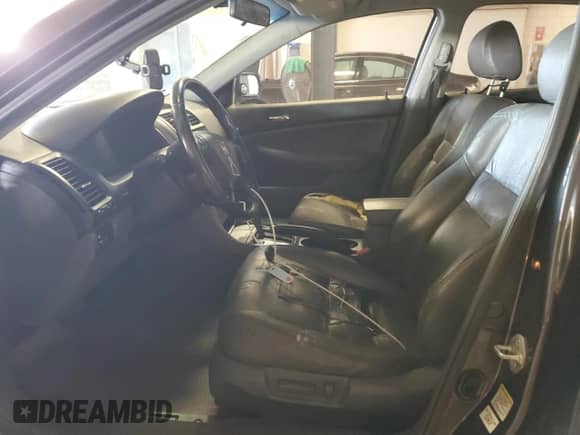 2007 Honda Accord with VIN JHMCN36567C002684, listed as a Copart auction lot 46035345 with 189,574 mi miles and Salvage title. Bid and sale history available at DreamBid. Image 7.