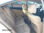 ✅ 2011 Nissan Maxima SV • VIN: 1N4AA5AP8BC817377 • Lot: 43120966. Wystawiony na IAAI z przebiegiem 123 794 mil. Bezpłatny archiwum sprzedaży aukcyjnych z USA i szczegółowy raport historii pojazdu na DreamBid. Zdjęcie 8.