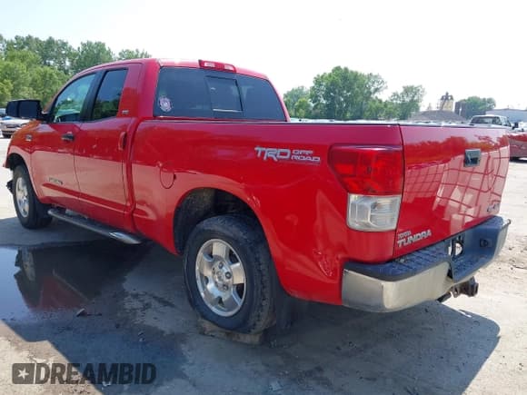 ✅ 2013 Toyota Tundra • VIN: 5TFUW5F18DX310813 • Лот: 42458241. Опубликован ранее на IAAI с пробегом 210 746 миль. Бесплатный доступ к архиву аукционных продаж из США и подробный отчёт об истории автомобиля на DreamBid. Изображение 3.