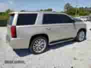 2015 Chevrolet Tahoe LTZ z VIN 1GNSCCKC5FR722956, wystawiony jako Copart lot #53353125 z przebiegiem 155 570 mil mil oraz Szkoda całkowita • Salvage title. Historia ofert i sprzedaży dostępna na DreamBid. Obrazek 3.