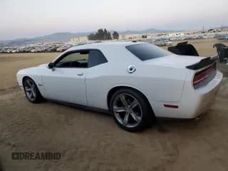 ✅ 2013 Dodge Challenger Rallye Redline • VIN: 2C3CDYAG3DH540315 • Lot: 83849404. Wystawiony na Copart z przebiegiem 179 237 mil. Bezpłatny archiwum sprzedaży aukcyjnych z USA i szczegółowy raport historii pojazdu na DreamBid. Zdjęcie 2.