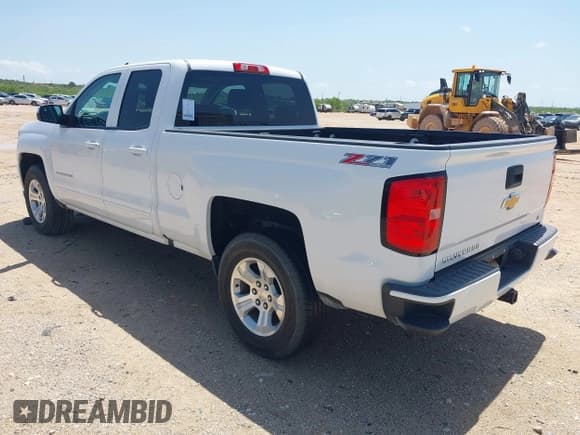 ✅ 2017 Chevrolet Silverado 1500 LT • VIN: 1GCVKREC5HZ114123 • Лот: 42139702. Опубликован ранее на IAAI с пробегом 73 499 миль. Бесплатный доступ к архиву аукционных продаж из США и подробный отчёт об истории автомобиля на DreamBid. Изображение 3.