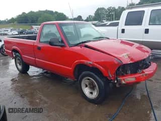 1996 Chevrolet S-10 z VIN 1GCCS1440TK174542, wystawiony jako IAAI lot #42600797 z przebiegiem 189 499 mil mil oraz . Historia ofert i sprzedaży dostępna na DreamBid. Obrazek 1.