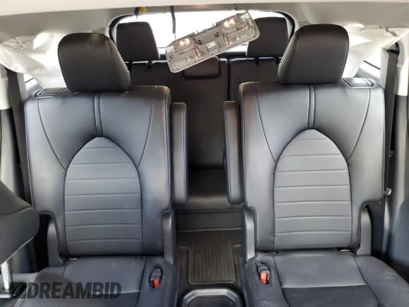 ✅ 2025 Toyota Highlander LE • VIN: 5TDKDRBH0SS576384 • Лот: 80799025. Опубликован ранее на Copart с пробегом 5 488 миль. Бесплатный доступ к архиву аукционных продаж из США и подробный отчёт об истории автомобиля на DreamBid. Изображение 10.