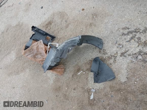 ✅ 2014 BMW M6 • VIN: WBS6C9C54EDV73926 • Lot: 42421586. Listed on IAAI with 82,216 mi. Free auction sales archive from the USA and detailed vehicle history report at DreamBid. Image 12.