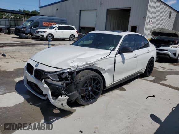 ✅ 2013 BMW 3 Series 335i • VIN: WBA3A9G59DNP37509 • Lot: 64173675. Listed on Copart with 130,309 mi. Free auction sales archive from the USA and detailed vehicle history report at DreamBid. Image 1.
