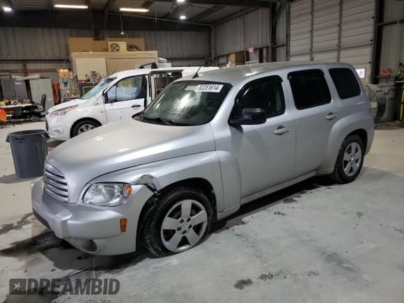 ✅ 2010 Chevrolet HHR LS • VIN: 3GNBAADB1AS560599 • Lot: 82251614. Listed on Copart with 153,211 mi. Free auction sales archive from the USA and detailed vehicle history report at DreamBid. Image 1.