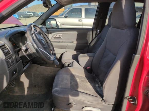 ✅ 2005 Chevrolet Colorado 1SF LS Z71 • VIN: 1GCDT136258219663 • Лот: 51091815. Опубликован ранее на Copart с пробегом 222 568 миль. Бесплатный доступ к архиву аукционных продаж из США и подробный отчёт об истории автомобиля на DreamBid. Изображение 7.