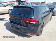 ✅ 2021 Volkswagen Golf GTI S • VIN: 3VW5T7AU6MM009986 • Lot: 41744096. Listed on IAAI with 26,120 mi. Free auction sales archive from the USA and detailed vehicle history report at DreamBid. Image 18.