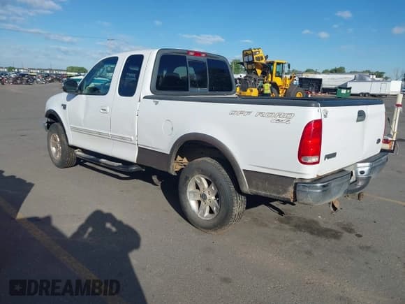 ✅ 2003 Ford F-150 XL • VIN: 1FTRX18L23NB93718 • Lot: 42286043. Listed on IAAI with 274,079 mi. Free auction sales archive from the USA and detailed vehicle history report at DreamBid. Image 3.
