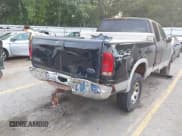 ✅ 1999 Ford F-250 • VIN: 2FTPX28W4XCA77911 • Lot: 42904235. Wystawiony na IAAI z przebiegiem Nie podano. Bezpłatny archiwum sprzedaży aukcyjnych z USA i szczegółowy raport historii pojazdu na DreamBid. Zdjęcie 6.