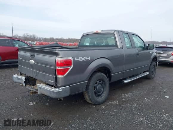 ✅ 2011 Ford F-150 XL • VIN: 1FTEX1EM7BFB69077 • Lot: 41479180. Listed on IAAI with 176,288 mi. Free auction sales archive from the USA and detailed vehicle history report at DreamBid. Image 4.