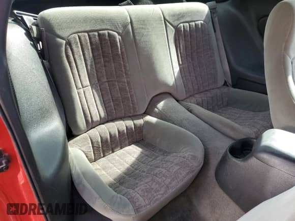 2000 Chevrolet Camaro z VIN 2G1FP22K0Y2170202, wystawiony jako Copart lot #42667735 z przebiegiem 116 423 mil mil oraz Czysty tytuł • Clean title. Historia ofert i sprzedaży dostępna na DreamBid. Obrazek 10.